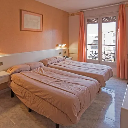 Avenida Hotel