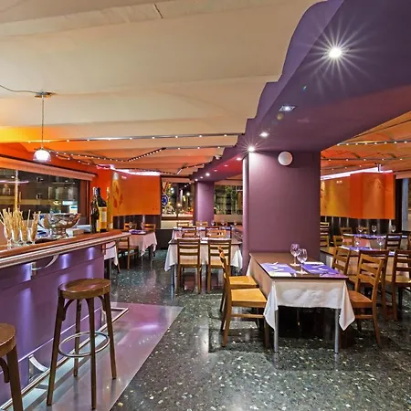 Hotel Avenida *